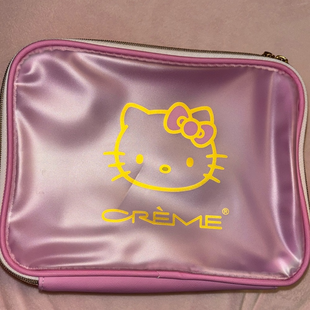 Hello Kitty Makeup Bag